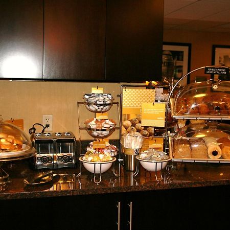Hampton Inn Dalton Kültér fotó