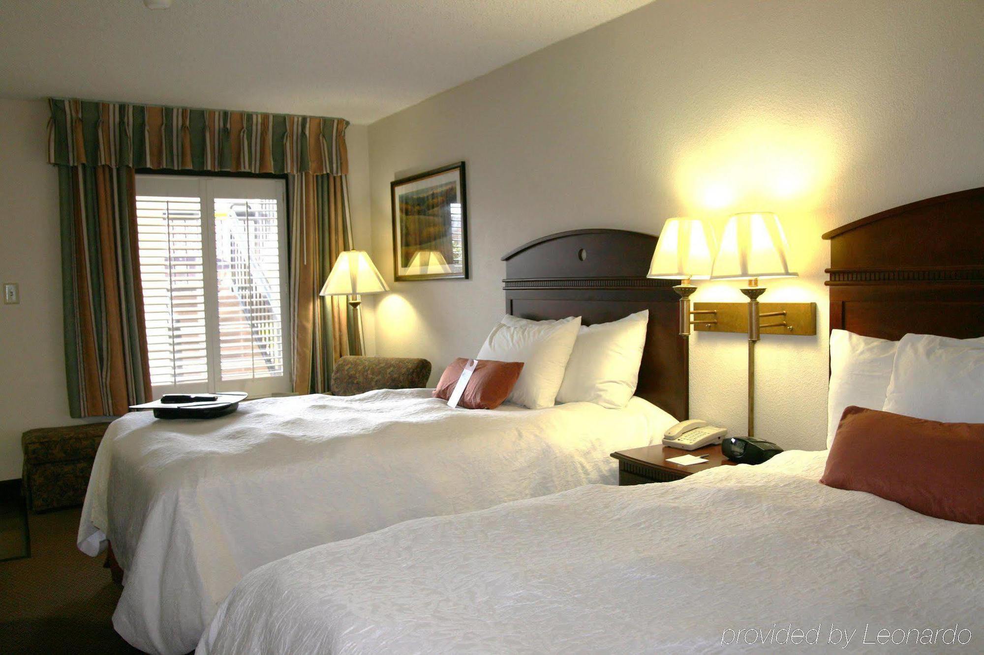 Hampton Inn Dalton Kültér fotó